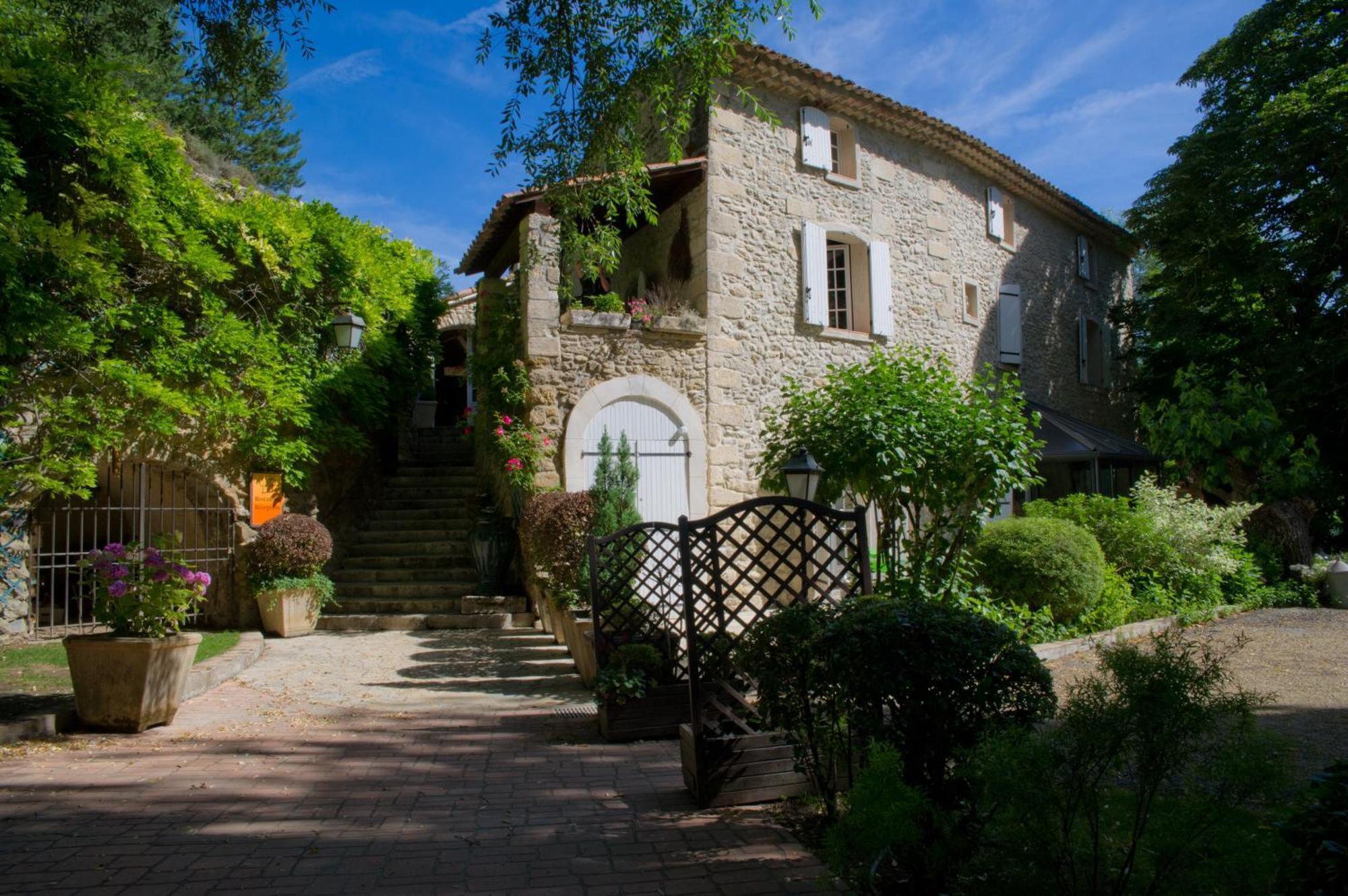 La Campagne St Lazare - Restaurant D'hôtes Piscine&spa 3* Forcalquier